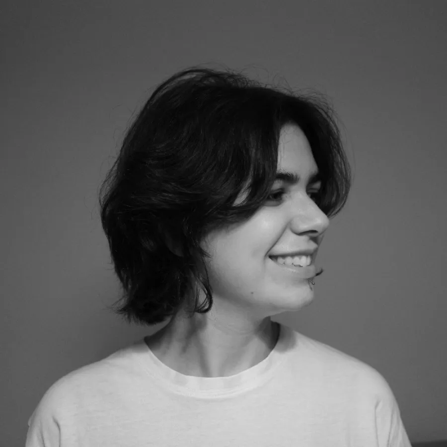 Retrato en branco e negro de Uxía Lorrasa