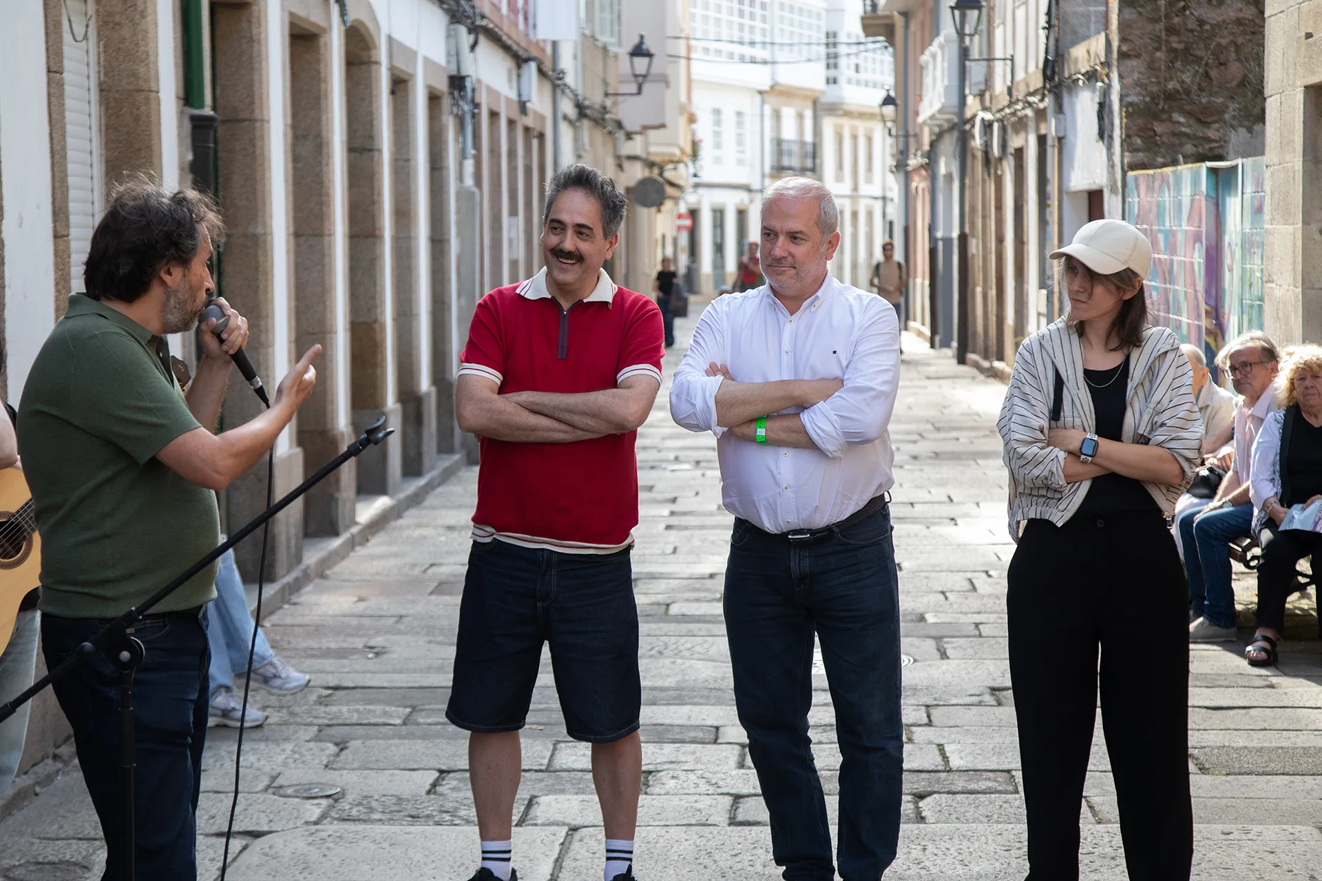 Manel Cr&aacute;neo, Gonzalo Castro e Xulia Pis&oacute;n na inauguraci&oacute;n da exposici&oacute;n