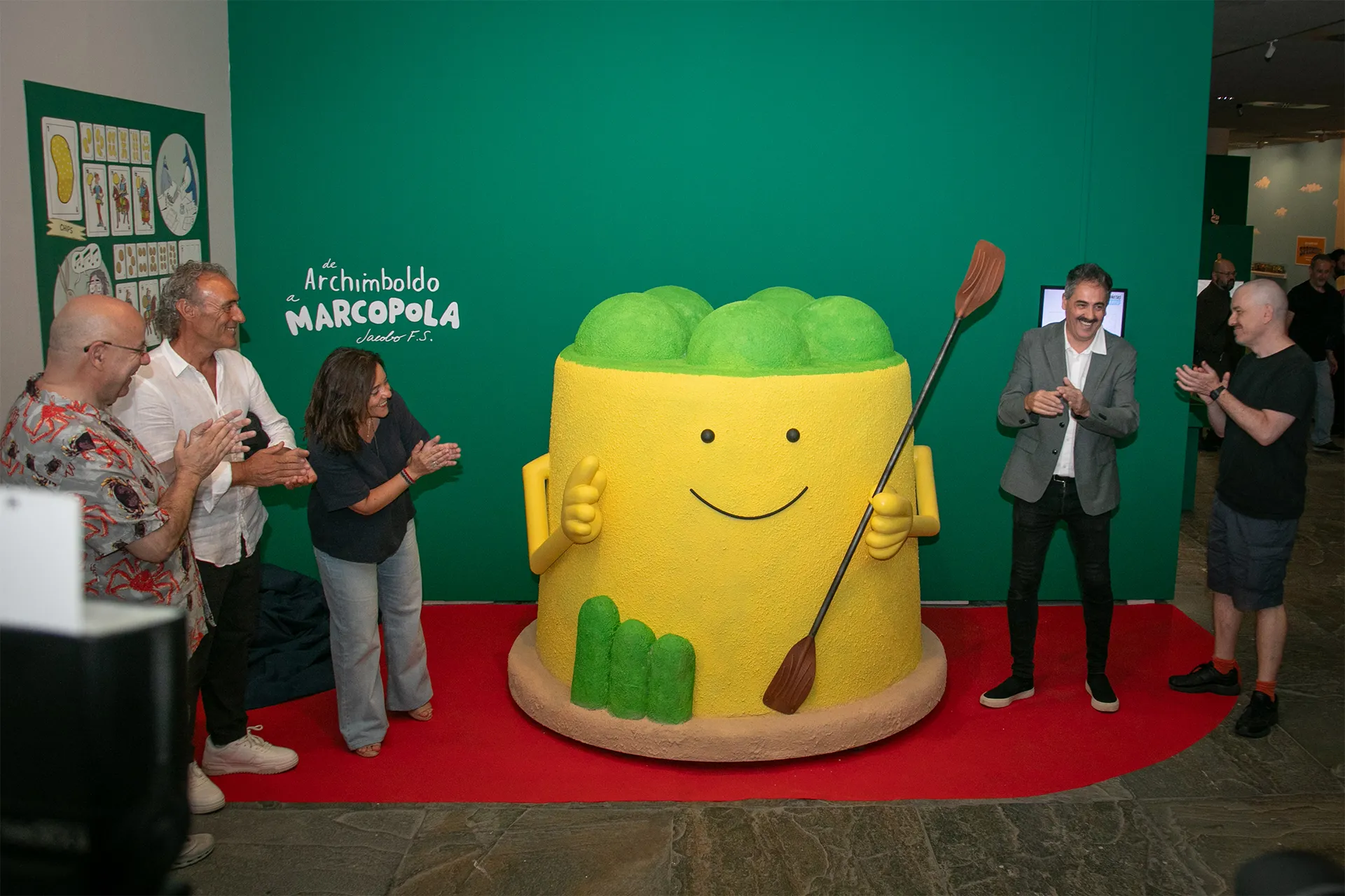 Inaguraci&oacute;n da exposici&oacute;n sobre Marcopola e os Simpsons e descubrimento da figura de Marcopola