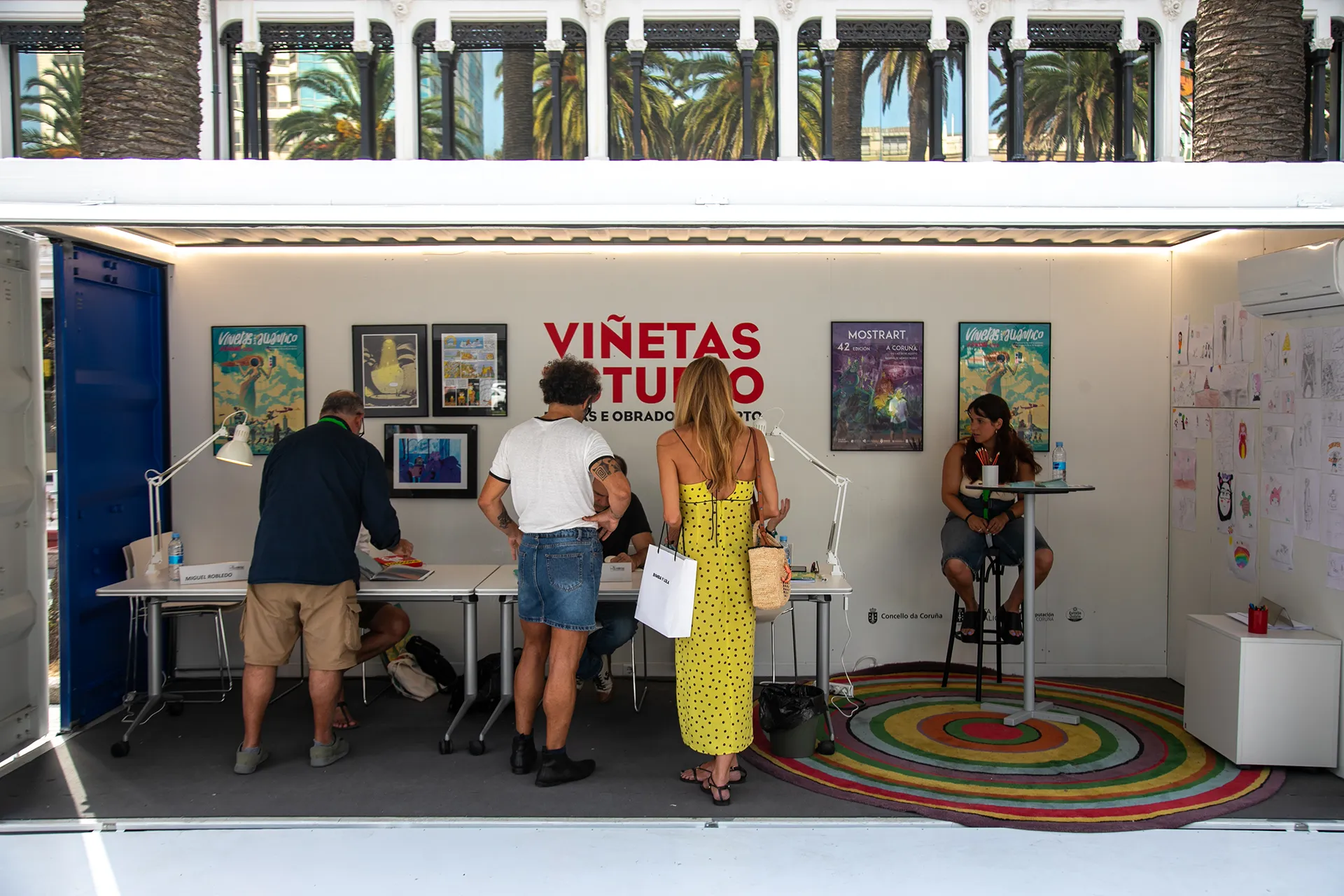 Caseta de Vi&ntilde;etas Estudio